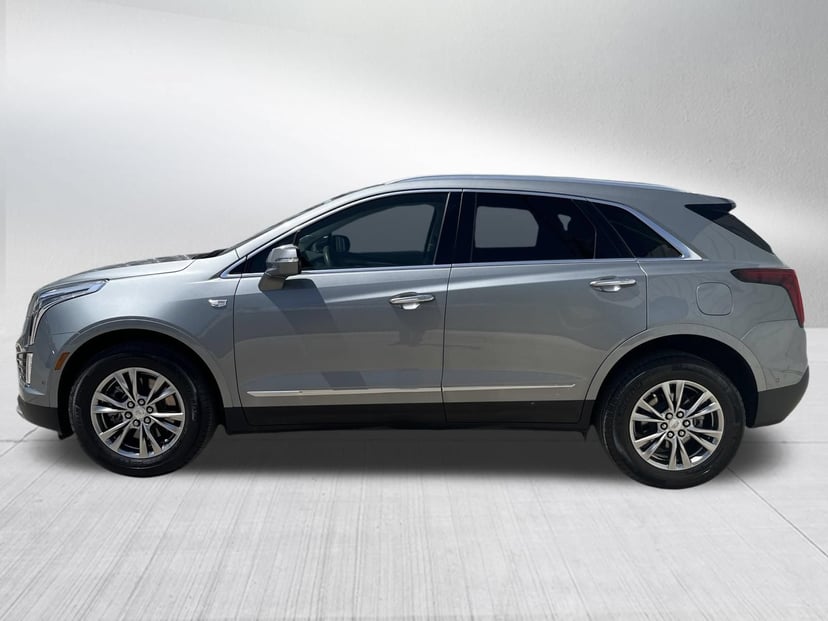 2023 Cadillac XT5 - Image 2