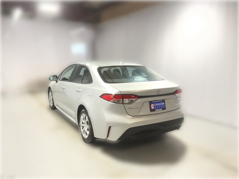 2025 Toyota Corolla - Image 3