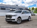 2027 Lincoln Navigator - Preview 3