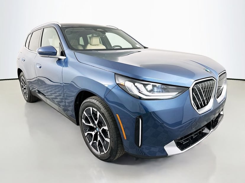 2026 BMW X3 - Image 3