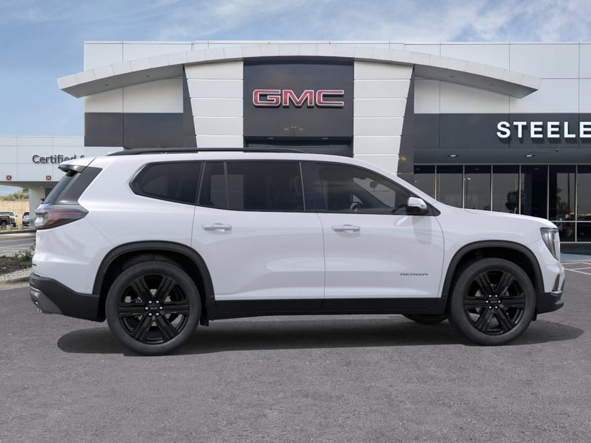 2026 GMC Acadia - Image 2