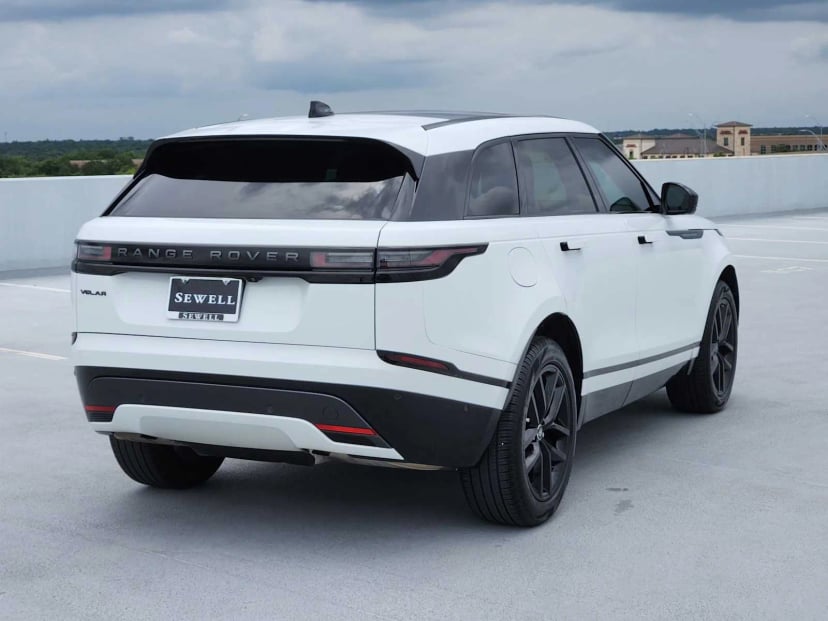 2026 Land Rover Range Rover Velar - Image 3