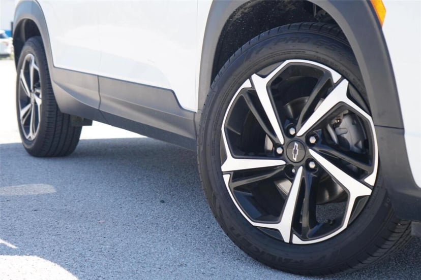2021 Chevrolet Trailblazer - Image 3