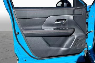 2026 Nissan Kicks MPV - Image 2