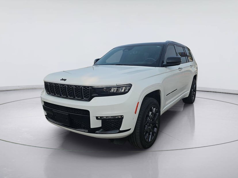 2023 Jeep Grand Cherokee L - Image 1