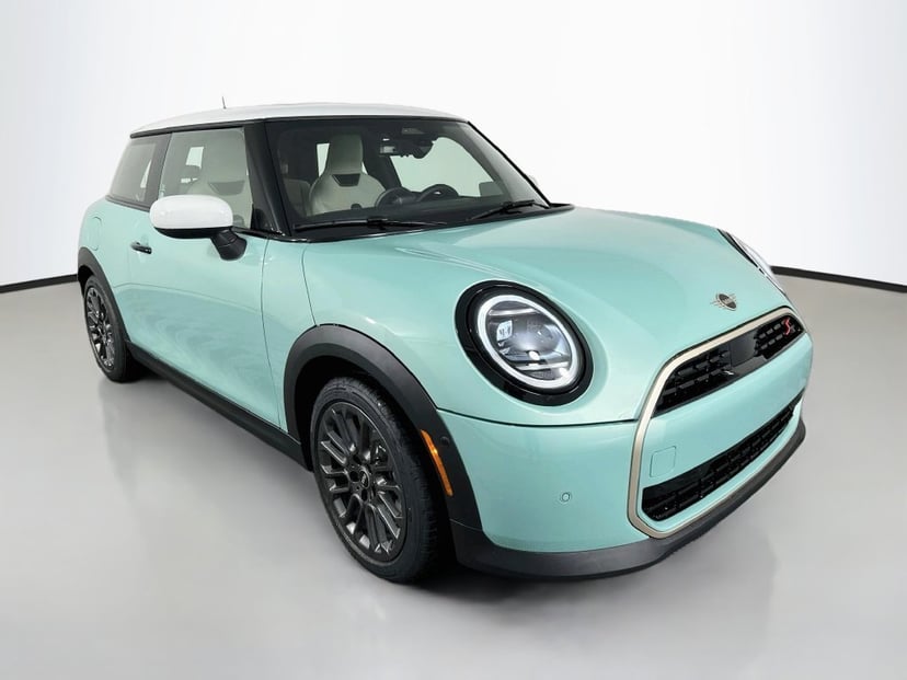 2027 MINI Hardtop - Image 1