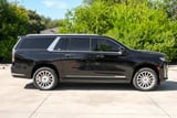 2022 Cadillac Escalade ESV - Preview 9