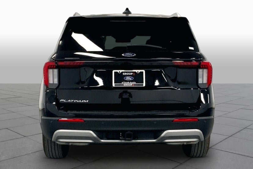 2026 Ford Explorer - Image 2