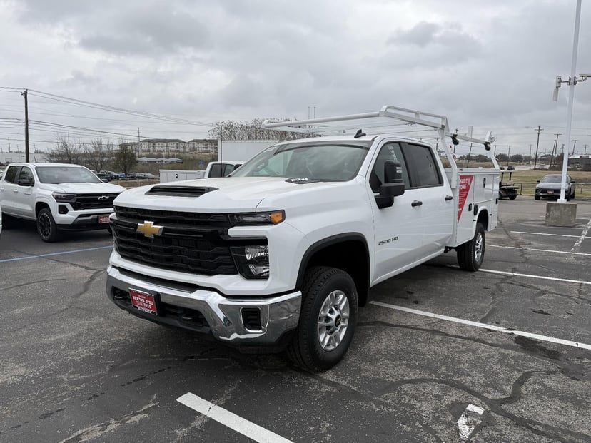 2026 Chevrolet Silverado 2500 HD - Image 2