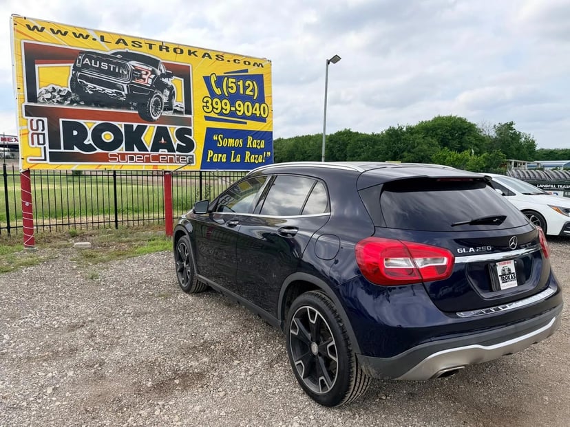 2018 Mercedes-Benz GLA - Image 1