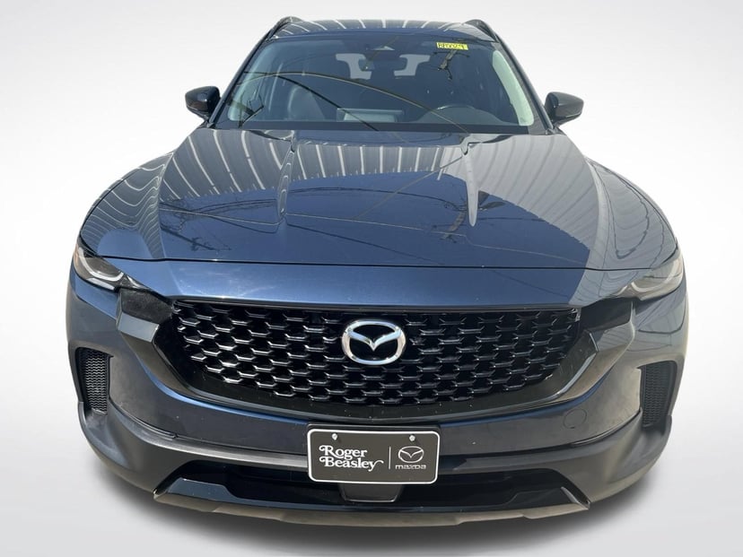 2025 Mazda CX-50 - Image 3