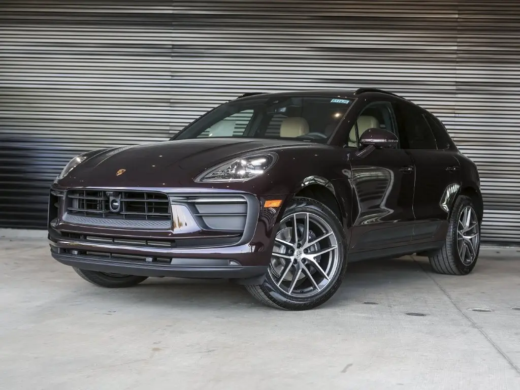 2026 Porsche Macan - Image 1