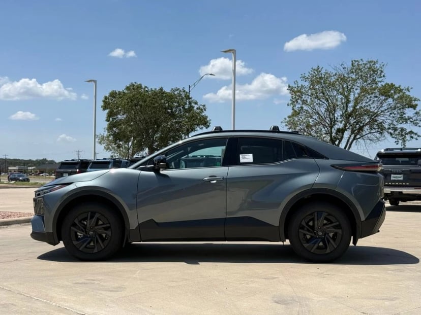 2026 Toyota C-HR - Image 1
