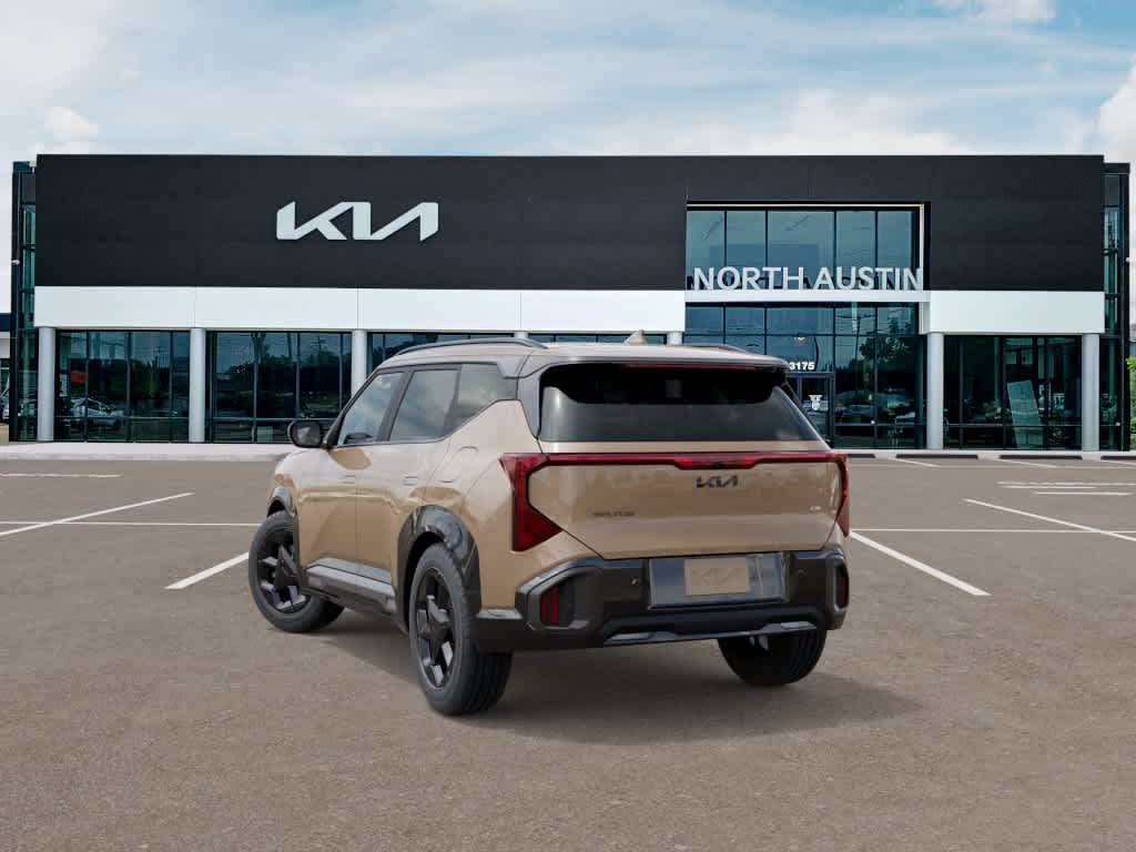 2027 Kia Seltos - Image 2