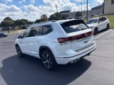 2025 Volkswagen Atlas - Preview 3