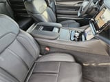 2026 Jeep Grand Wagoneer L - Preview 9