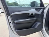 2023 Volvo XC90 - Preview 8