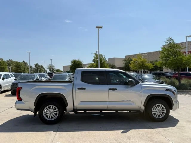 2024 Toyota Tundra - Image 3