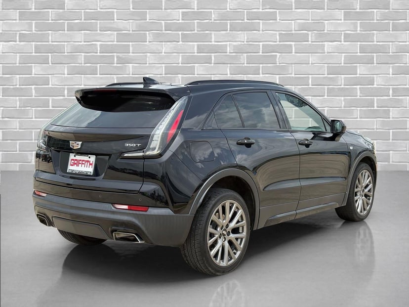 2020 Cadillac XT4 - Image 2