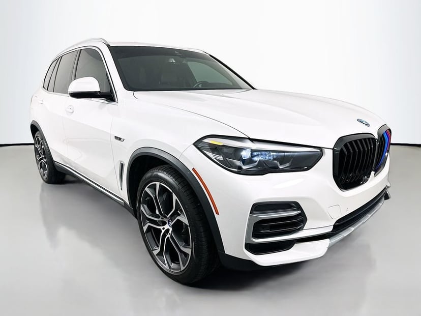 2022 BMW X5 - Image 2