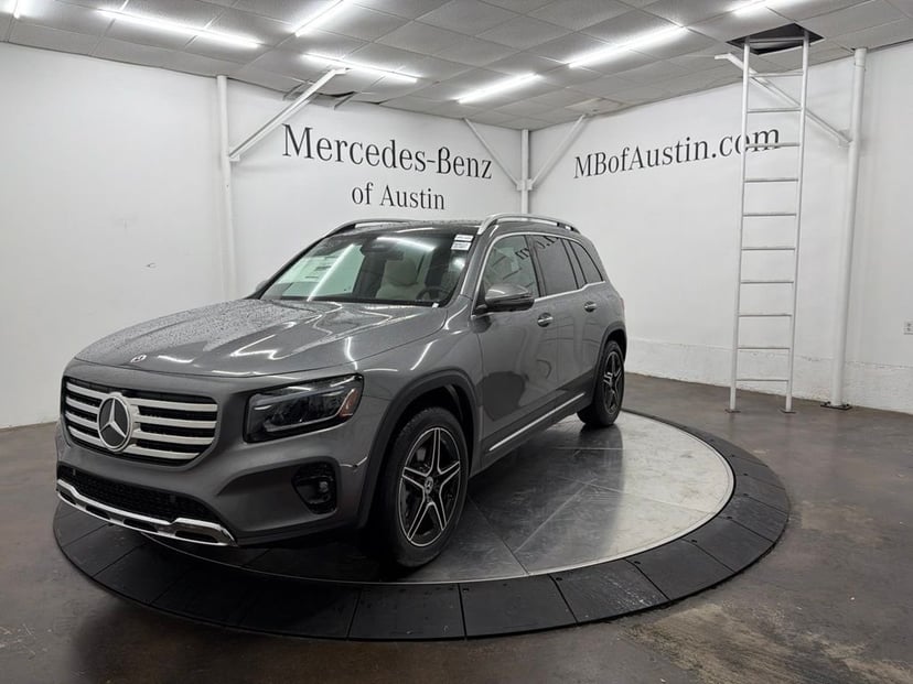 2026 Mercedes-Benz GLB - Image 1