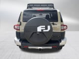 2013 Toyota FJ Cruiser - Preview 7