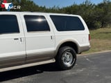 2002 Ford Excursion - Preview 11