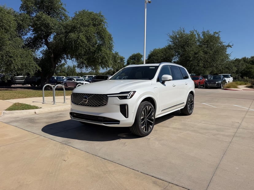 2026 Volvo XC90 - Image 1