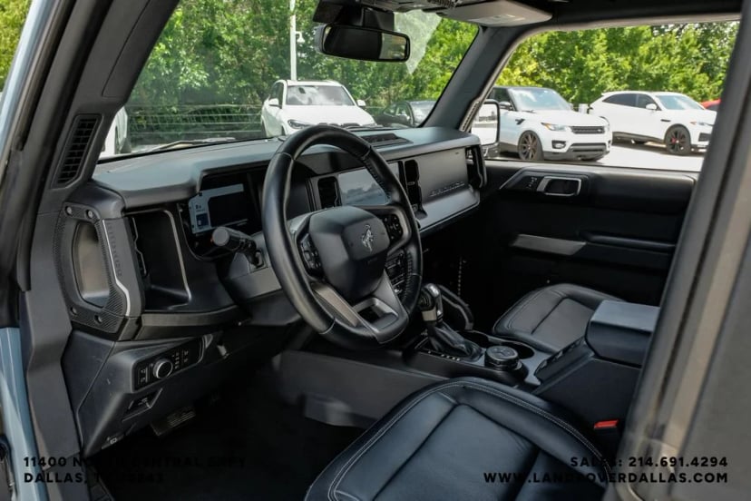 2021 Ford Bronco - Image 2