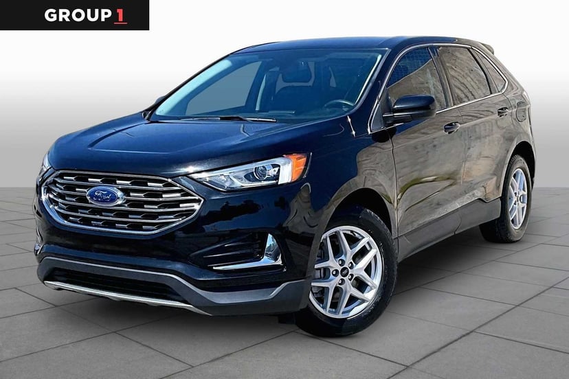 2022 Ford Edge - Image 2