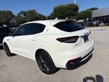 2021 Maserati Levante - Preview 3