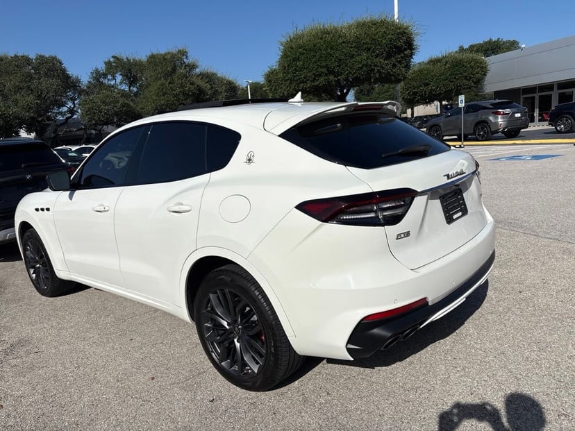 2021 Maserati Levante - Image 2