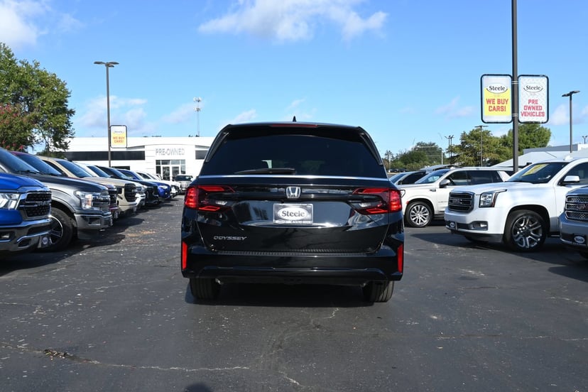 2026 Honda Odyssey - Image 3