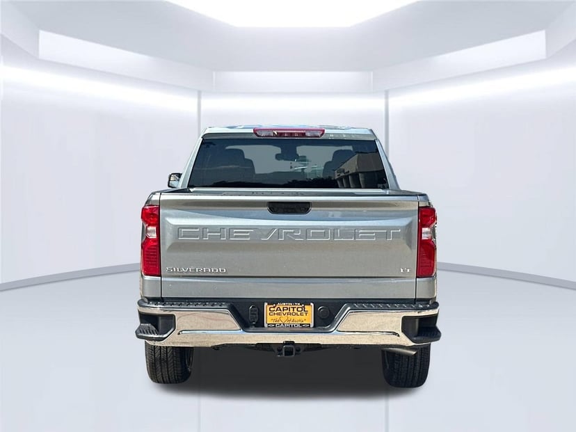 2026 Chevrolet Silverado 1500 - Image 3