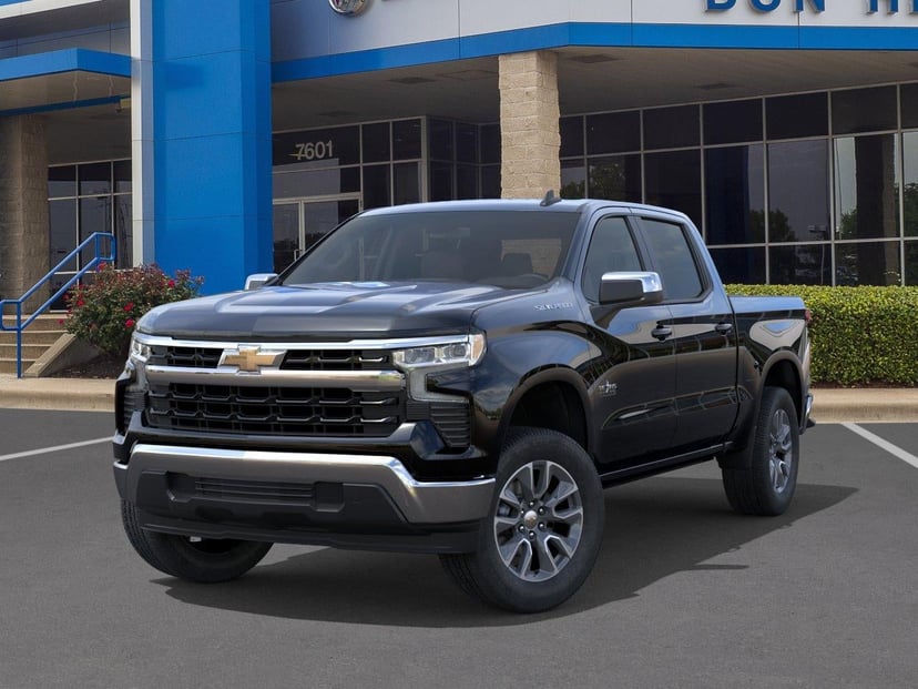 2026 Chevrolet Silverado - Image 3