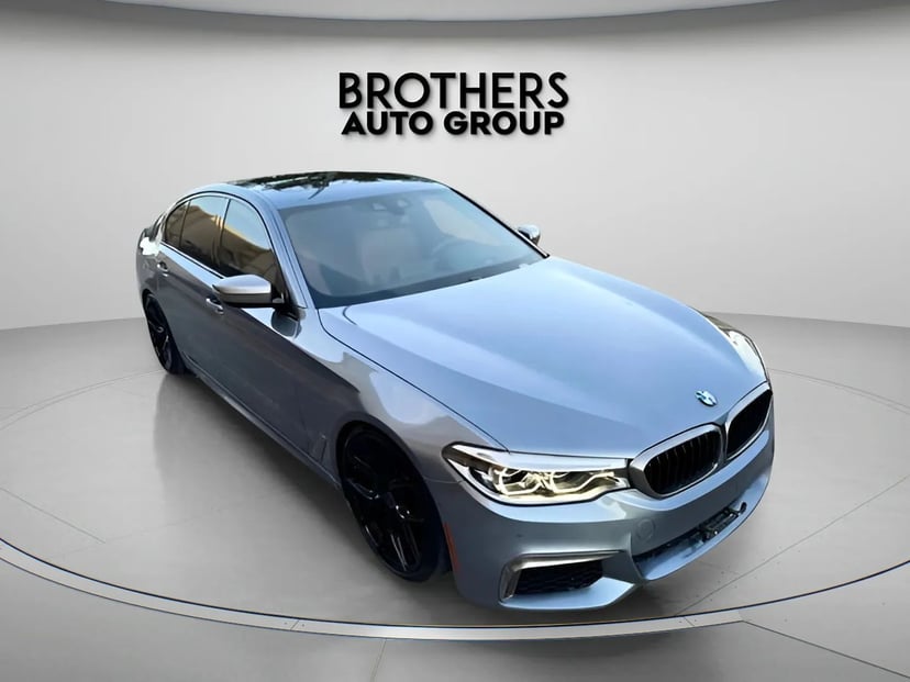 2018 BMW 5-series - Image 1