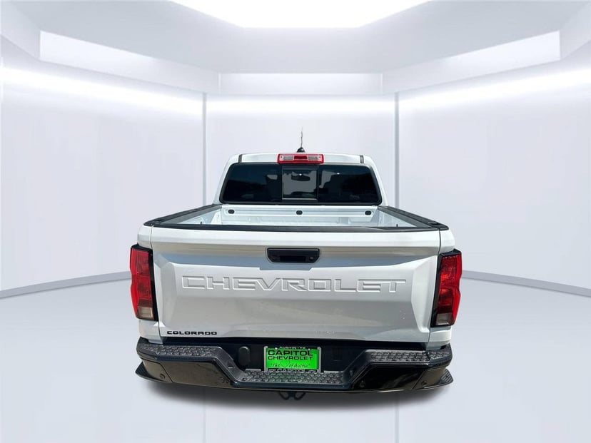 2026 Chevrolet Colorado - Image 3