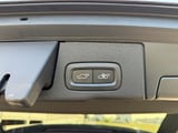 2022 Volvo XC60 - Preview 12