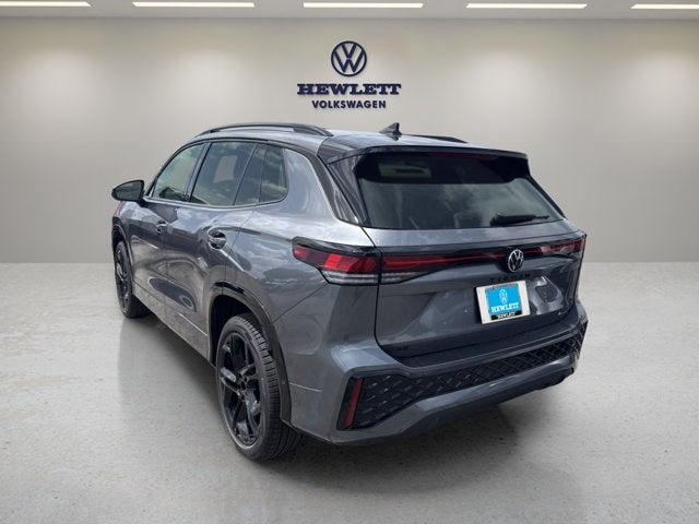 2026 Volkswagen Tiguan - Image 2