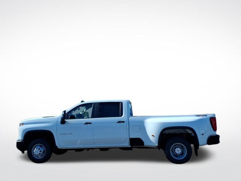 2026 Chevrolet Silverado 3500 HD - Image 1