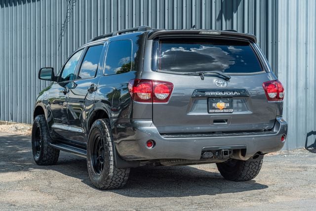 2019 Toyota Sequoia - Image 2