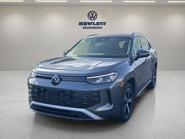 2026 Volkswagen Tiguan - Image 1