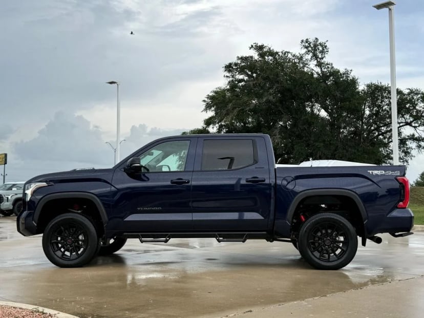 2024 Toyota Tundra - Image 3