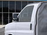 2025 Chevrolet Express Cutaway - Preview 12