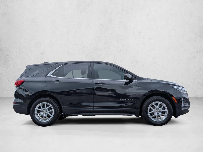 2024 Chevrolet Equinox - Image 2