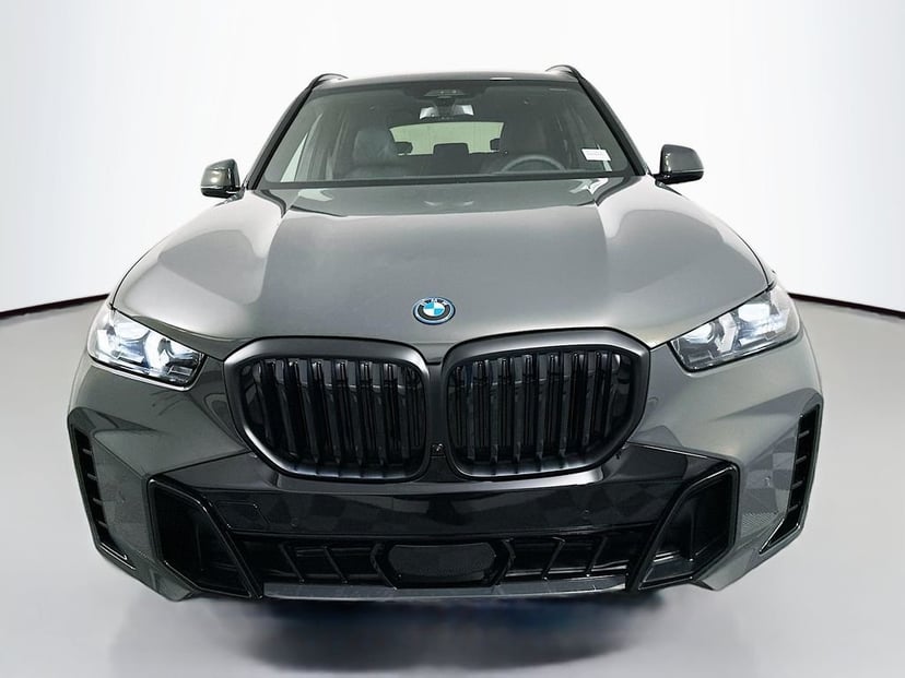 2026 BMW X5 - Image 2