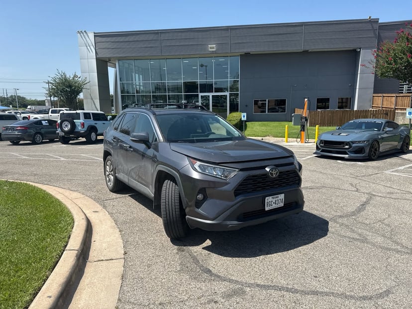 2021 Toyota RAV4 - Image 1