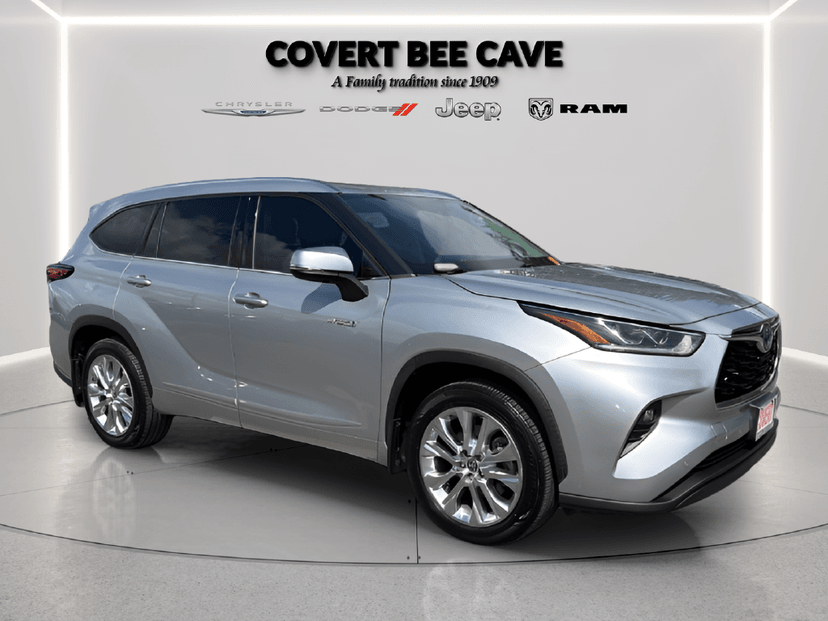 2020 Toyota Highlander - Image 1