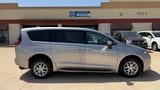 2017 Chrysler Pacifica - Preview 5