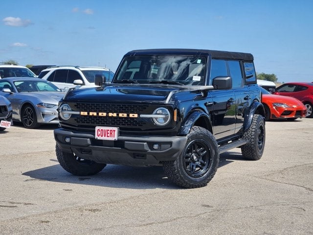 2022 Ford Bronco - Image 1